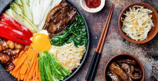 Погрузитесь в уникальный мир корейской и японской кухни в ресторане Kimchifamily.kz